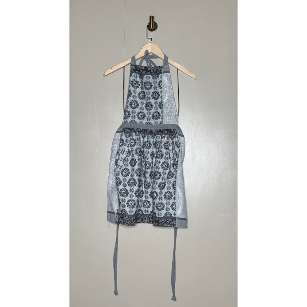 Anthropologie Gray Black Medallion Print Apron Full Bib Waist Tie Kitchen Hostes